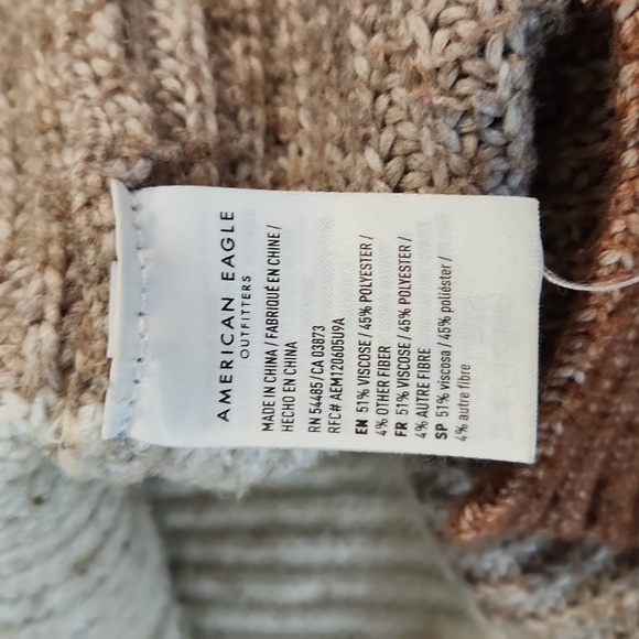 American Eagle color block knit sweater - Picture 5 of 7